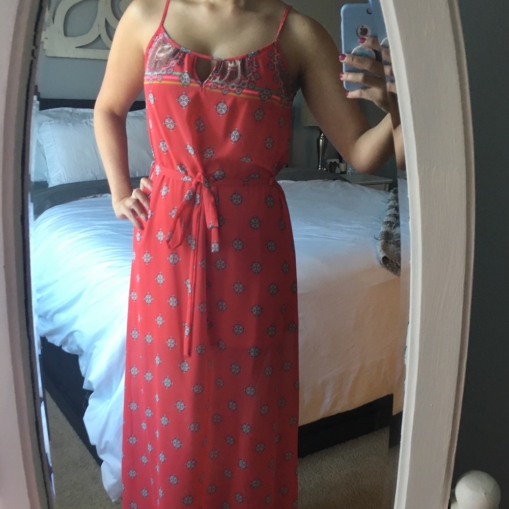 Coral Maxi Dress - Picture 2 of 3